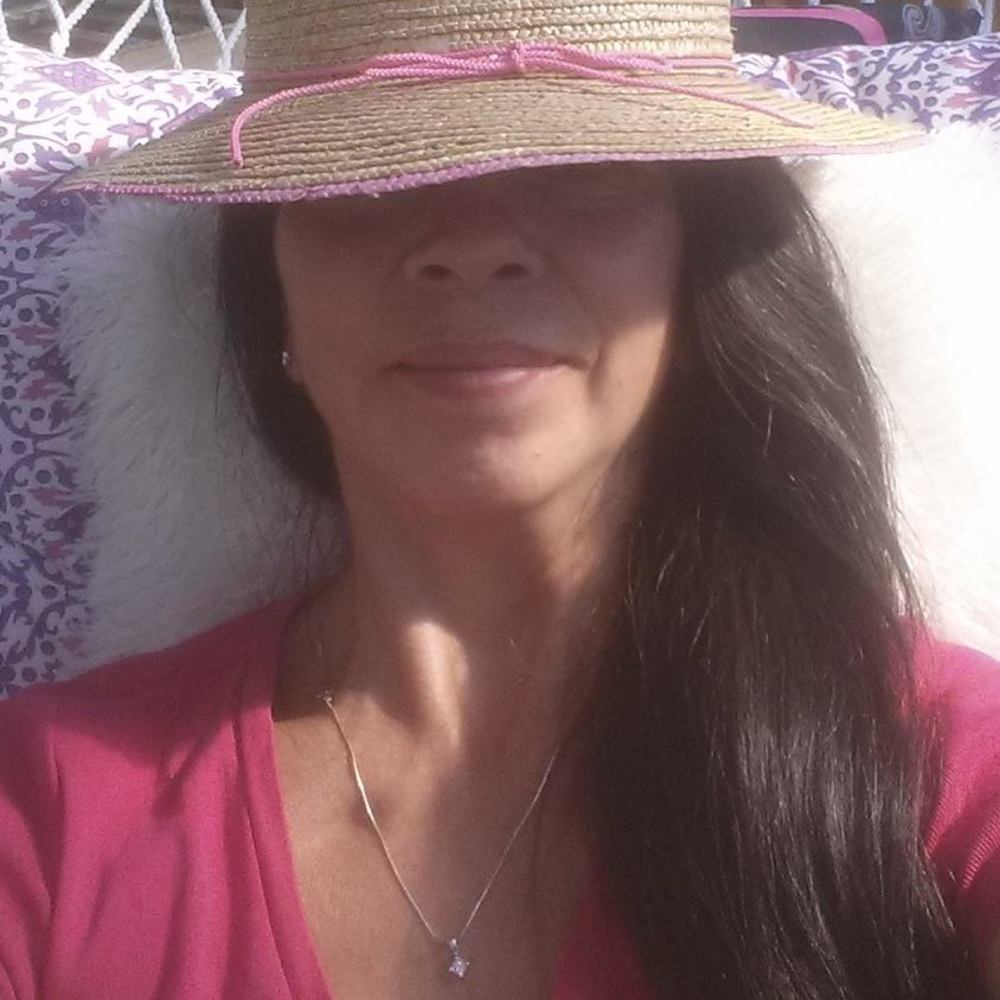 Meet your Posher, Christina